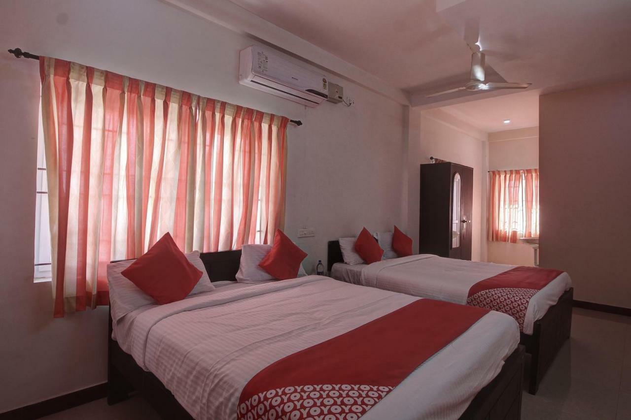 קוימבטור Oyo 42678 Hotel Vasantha Bhavanam Saver מראה חיצוני תמונה