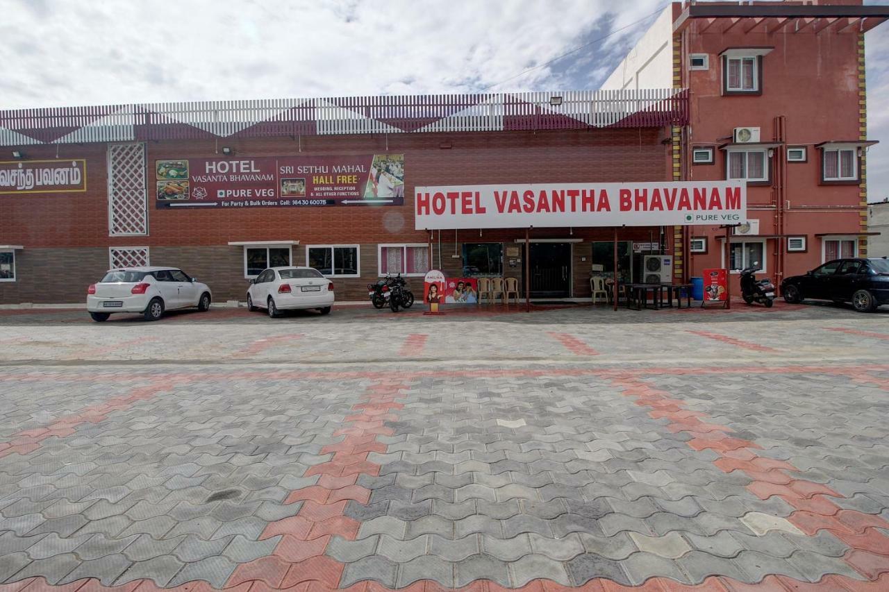 קוימבטור Oyo 42678 Hotel Vasantha Bhavanam Saver מראה חיצוני תמונה
